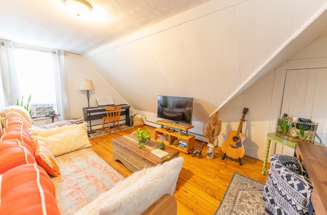 Photo - 225 Waterman Ave Apartment