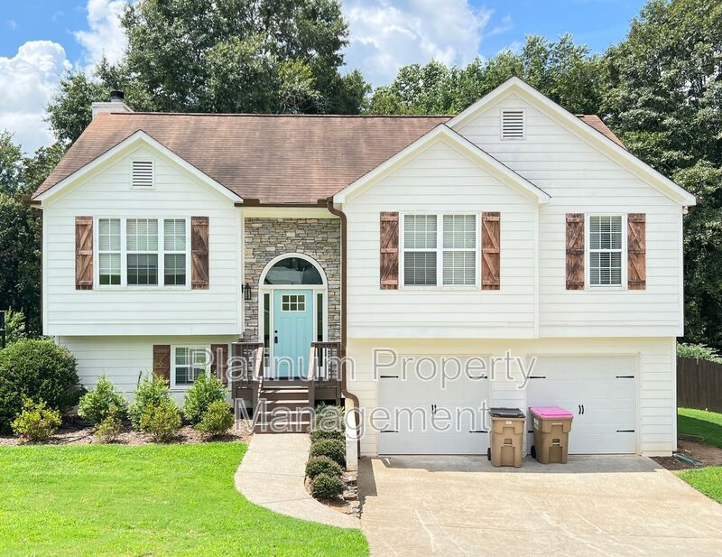 Primary Photo - 7670 Streamside Ln