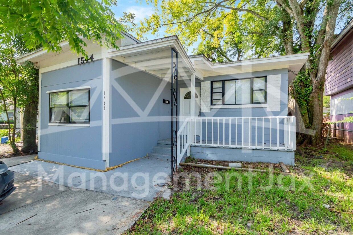 Primary Photo - 1544 W 26th St