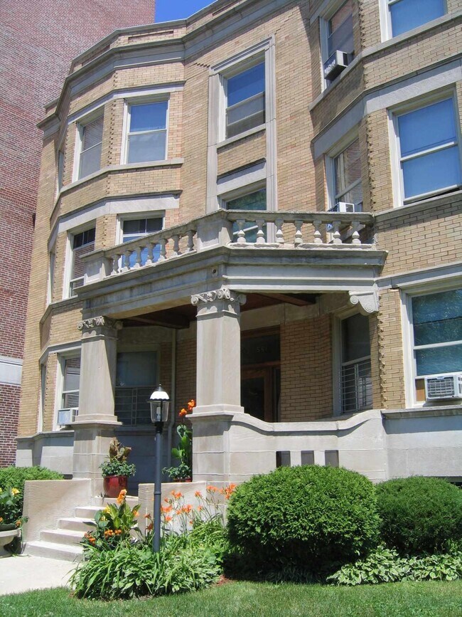 Residential - 5615 N Winthrop Ave