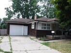 Primary Photo - 110 Kirby St