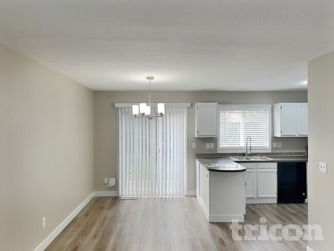 Foto del edificio - 16209 NE 12th St