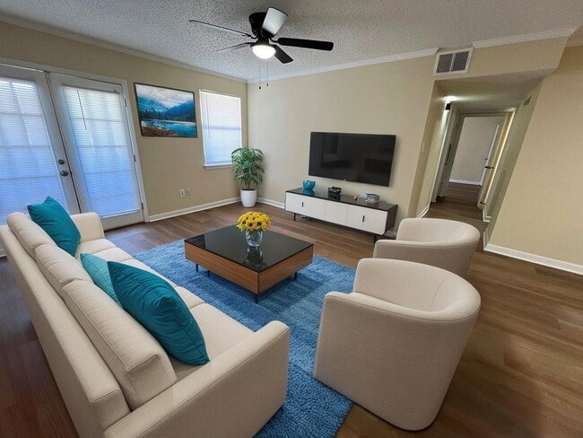 Building Photo - Tiger Den Apartments