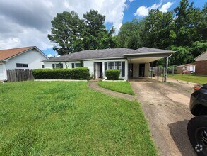 Building Photo - 3614 Hillridge St