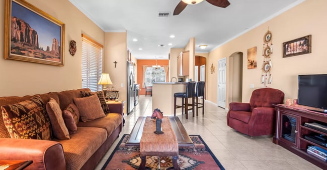 Foto del edificio - 4 bedroom 2 bath house