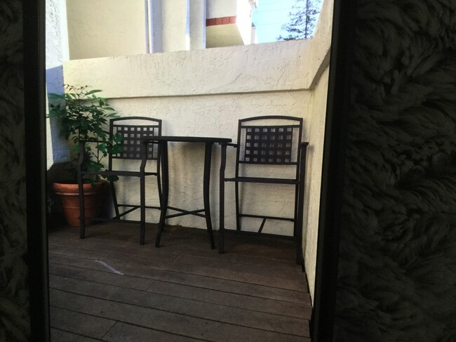 Private deck - 1679 Branham Park Place