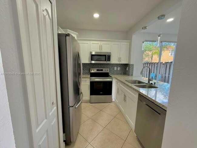 Foto del edificio - 922 NW 134th Ave