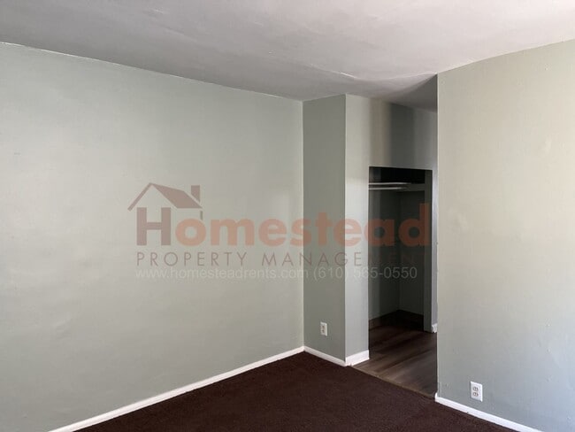 Foto del edificio - 7313 West Chester Pike