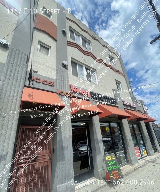 Foto del edificio - SPACIOUS 1 BEDROOM 1 BATHROOM IN A GATED B...
