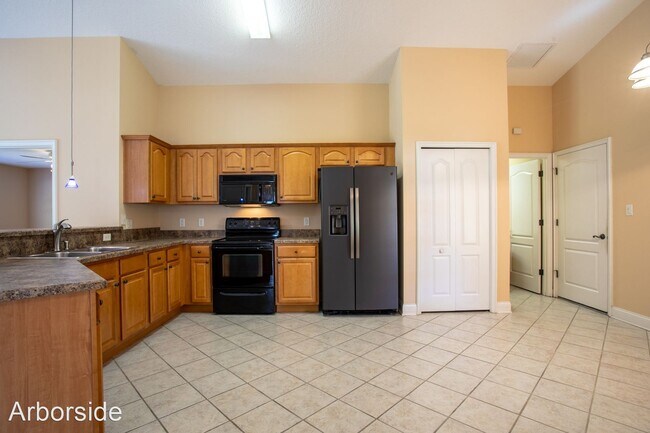 Building Photo - 3 br, 2 bath House - 1676 Vick Rd