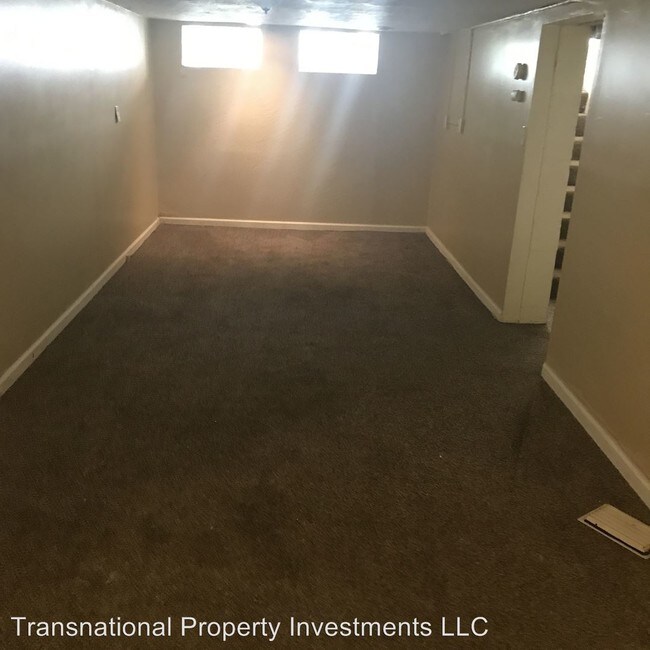 Foto del edificio - 5213 Catherine St