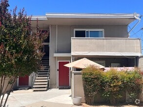 Building Photo - 10162 Beardon Dr