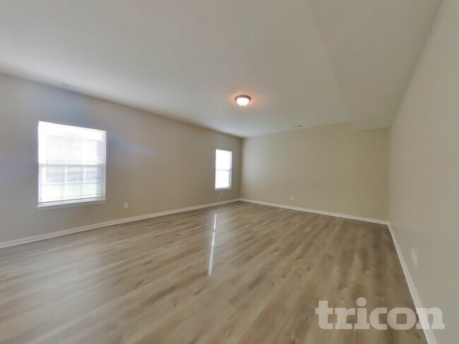 Building Photo - 8355 Burket Way