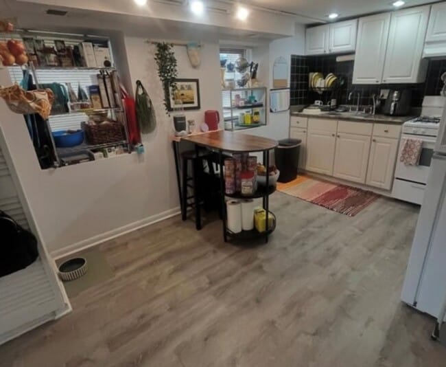 Photo - 2113 W Charleston St Apartment