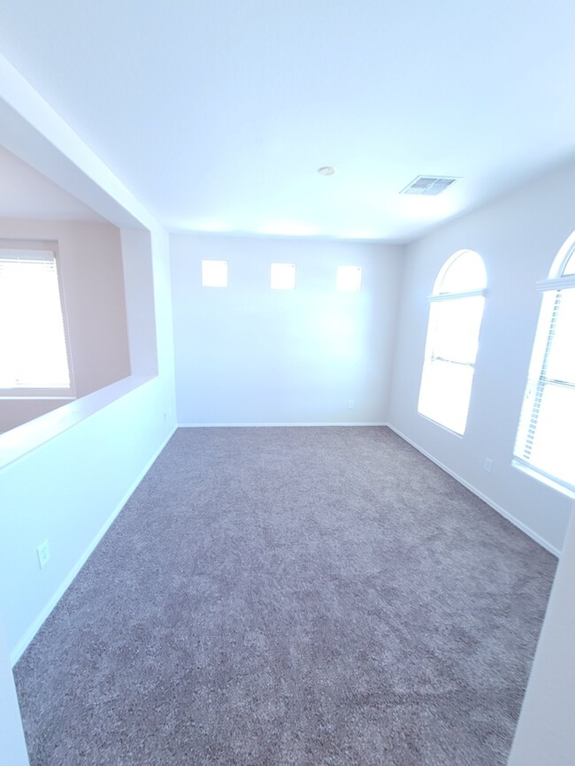 Foto del edificio - Beautiful 3/2 house for rent in Gilbert