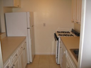 Building Photo - 304 Mulberry St