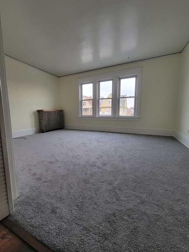 Foto del edificio - 3215 N Holton St