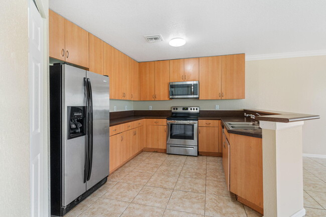 Building Photo - 6355 Adriatic Way