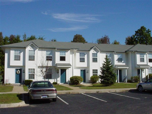 Foto del edificio - 3 br, 2.5 bath Townhome - Centre Street Vi...
