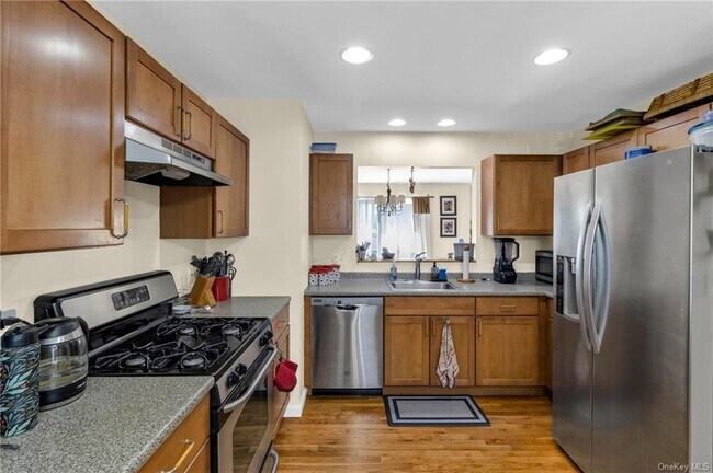 Foto del edificio - 1007 Eagles Ridge Rd