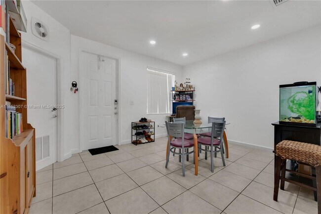 Foto del edificio - 10975 SW 246th St