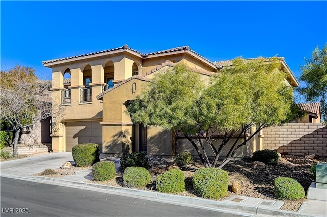 Building Photo - 536 Puenta Del Rey St