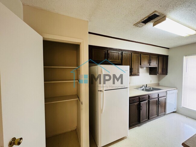 Foto del edificio - 5 Briarwood Cir