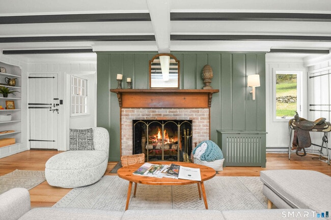 Building Photo - 41 Botsford Rd