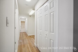 Building Photo - 600 College Park Dr