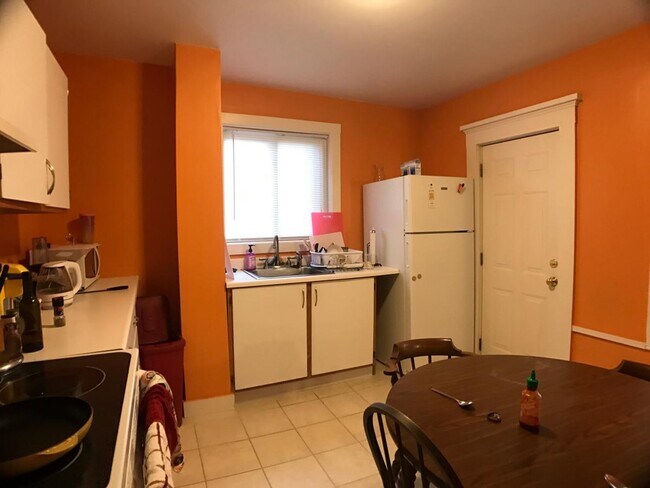 Foto del edificio - 33 Dennison St