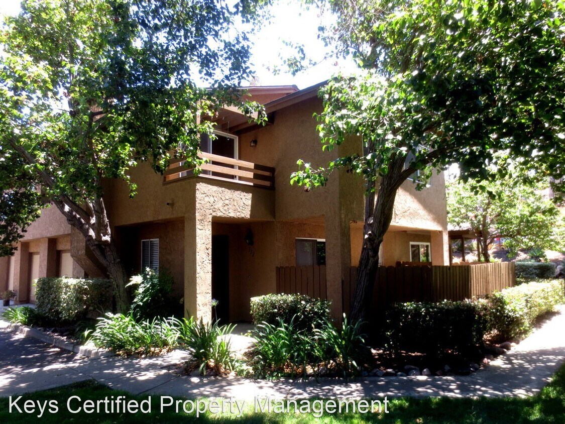 Foto principal - 7421 Mission Trails Dr