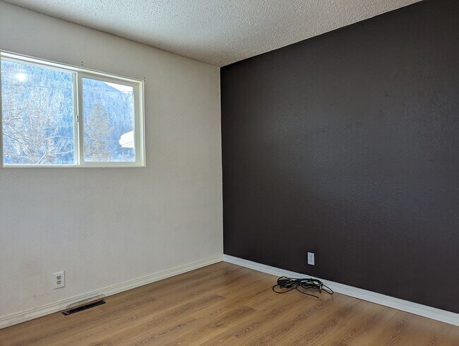 Foto del edificio - Beautiful 3 bedroom Orofino House