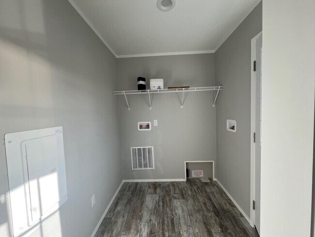 Foto del edificio - 81 Gazelle Dr