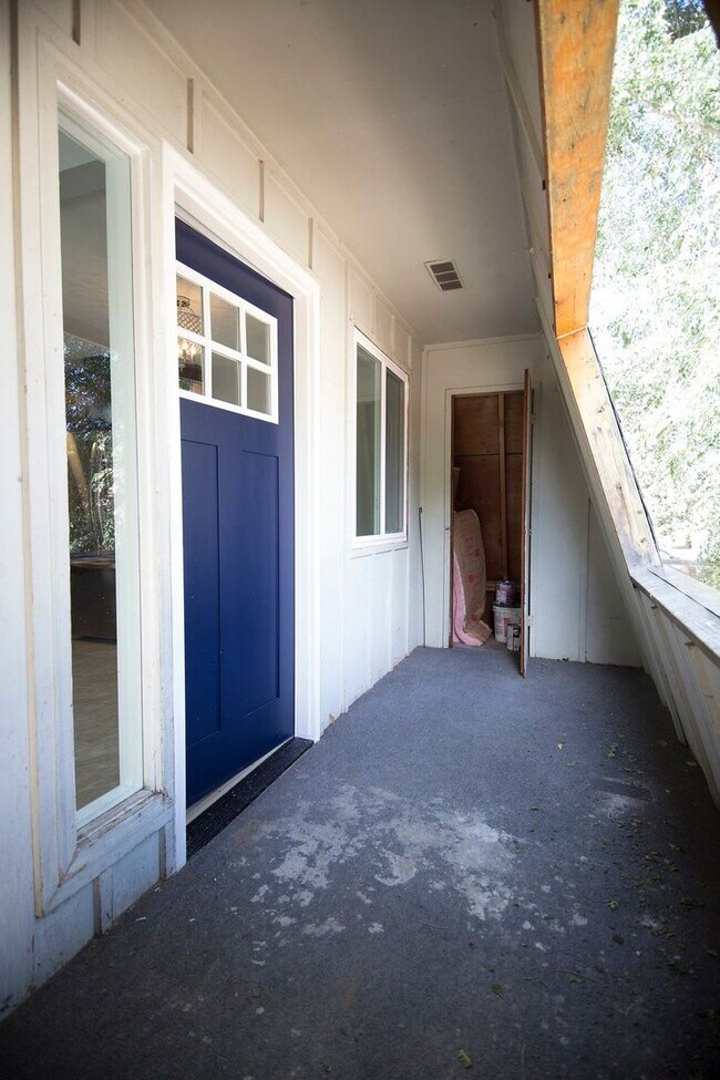 Foto del edificio - 2809 Stanford Rd