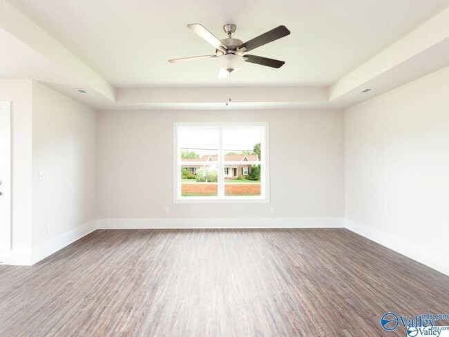 Building Photo - 173 Cherry Laurel Dr