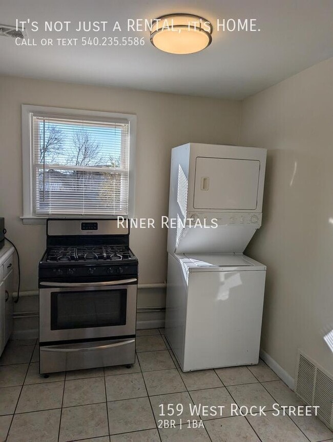 Foto del edificio - 159 W Rock St