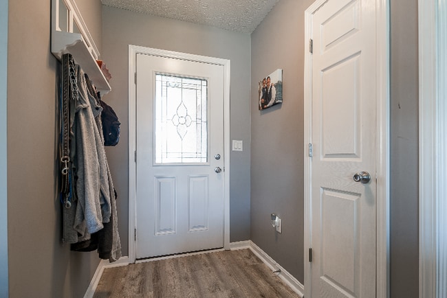 Building Photo - 3813 Ridgetop Cir
