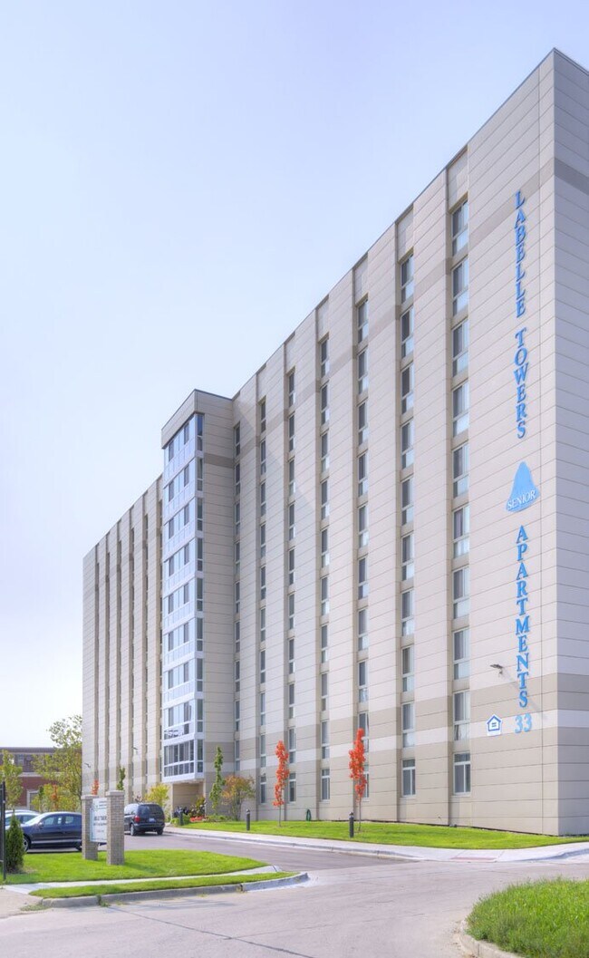 Building Photo - 33 LaBelle-#33