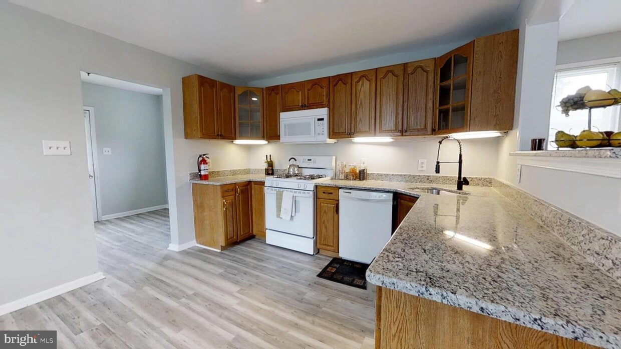 700 S Randolph Ave, Cinnaminson, NJ 08077 House Rental in Cinnaminson