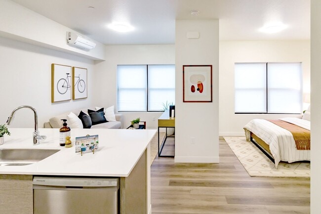 Interior Photo - The Junction (2120 Santa Barbara Ave)