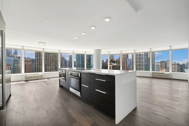 Building Photo - 505 N Lake Shore Dr