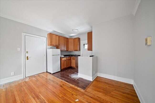 Foto del edificio - 634 W Roscoe St