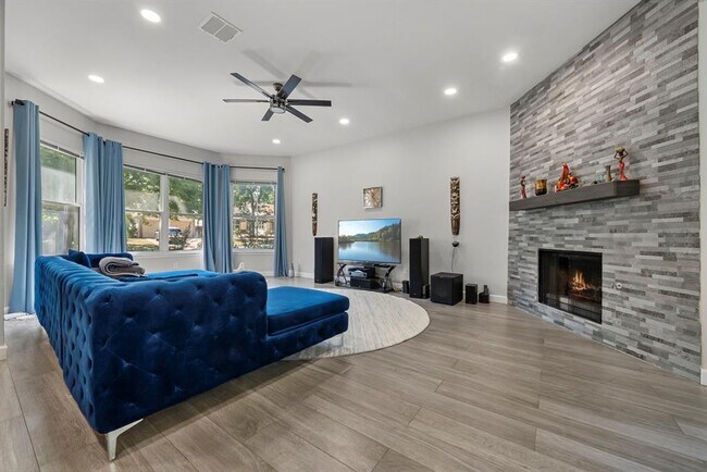 Foto del edificio - 12505 Terra Nova Ln