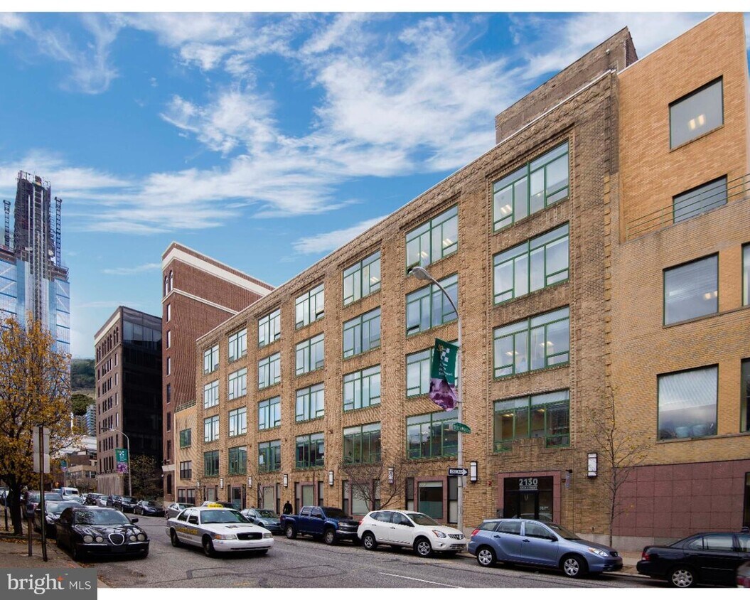 Primary Photo - 2130 Arch St