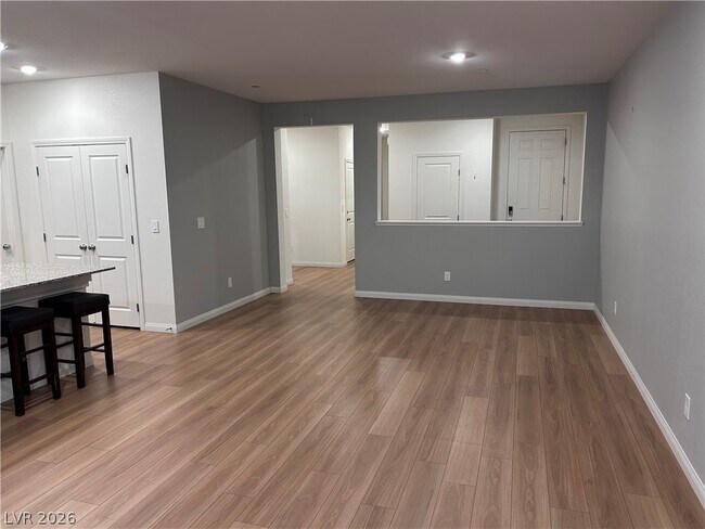 Building Photo - 10855 Gentle Crst Ave