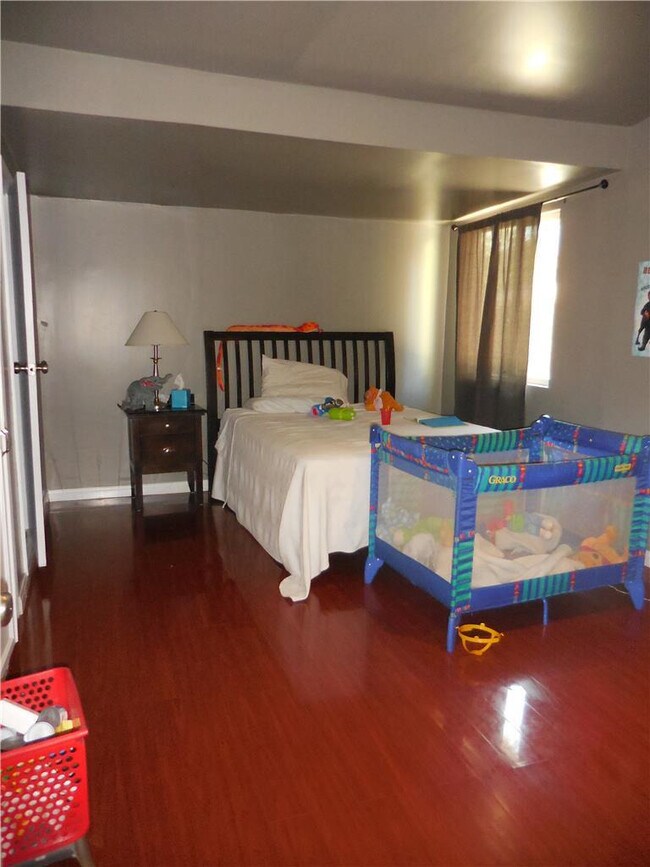 2nd Bedroom - 4459 Mammoth Ave