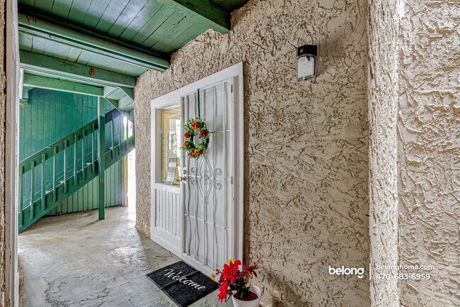 Foto del edificio - 3575 Oakvale Rd