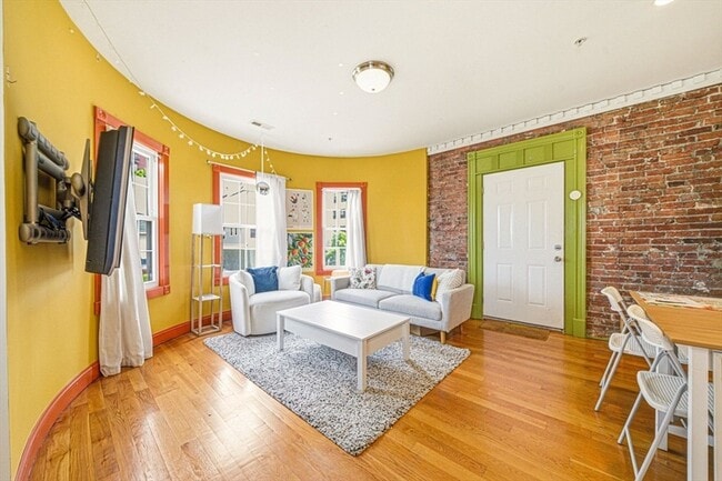 12-14 Everett Street Unit 202 - 12-14 Everett Street Unit 202 Apartment