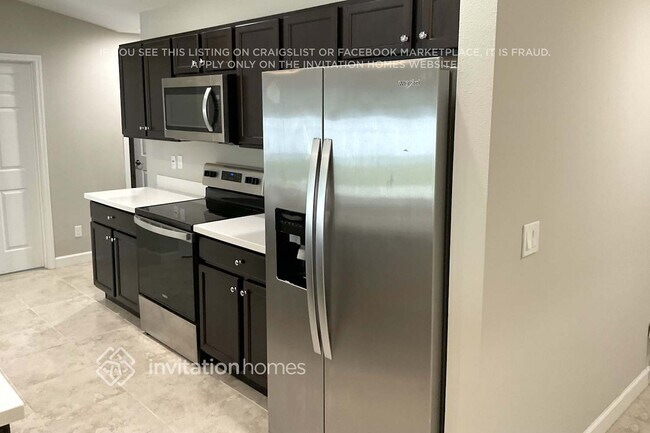 Foto del edificio - 519 Fort Pierce St SW