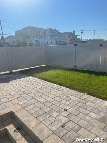 Building Photo - 457 Laurelton Blvd